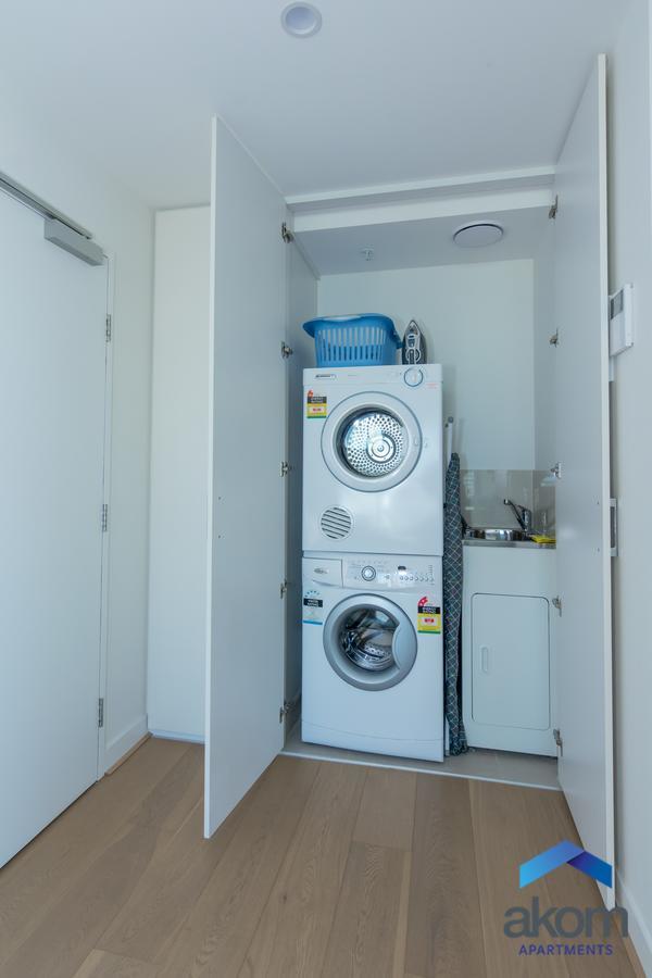 Akom Melbourneアパートホテル エクステリア 写真